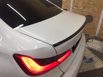 7 899 р. Лип спойлер М-Perfomance  BMW 3 серия  G20 (2018-2022) (цвет: черный глянец). Увеличить фотографию 1