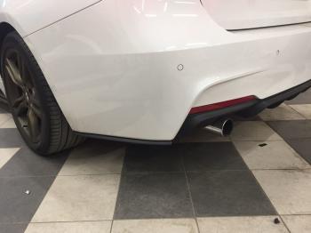Накладки M-Perfomance под задний бампер (мини-лезвия) BMW 3 серия F30 седан дорестайлинг (2012-2015)