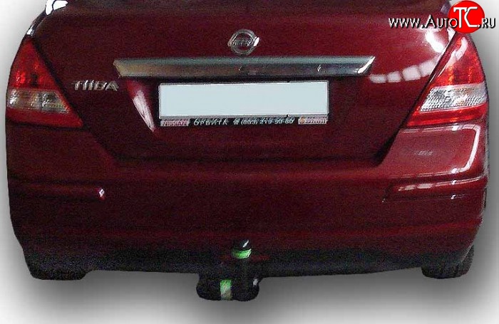 6 999 р. Фаркоп (седан) Лидер Плюс  Nissan Tiida  1 седан (2010-2014) (Без электропакета)