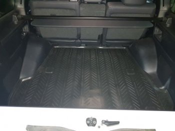 1 579 р. Коврик в багажник Aileron (5 мест)  Toyota Land Cruiser  200 (2015-2021). Увеличить фотографию 1