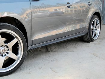 4 899 р. Пороги MV Tuning (Шагрень)  Volkswagen Jetta  A6 (2011-2015) (Неокрашенные). Увеличить фотографию 1